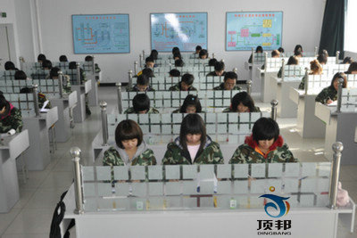 財會專業模擬實驗室設備(三人/座)