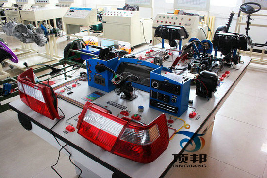 桑塔納3000全車仿真電路實驗臺