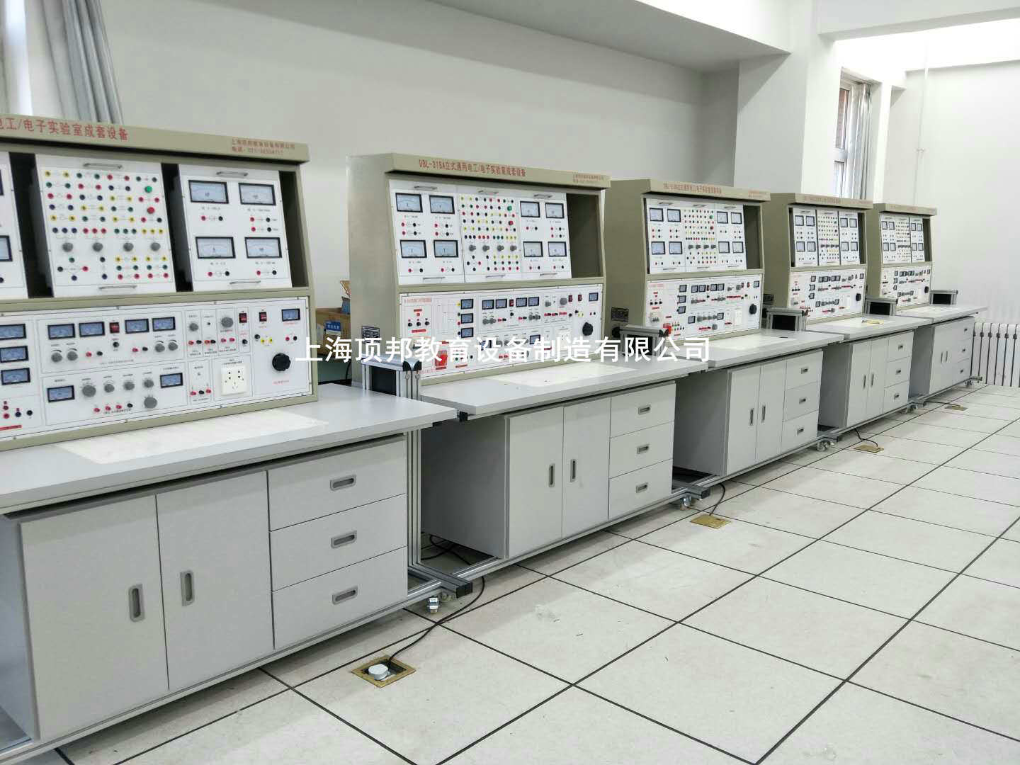 立式通用電工、電子實驗室成套設備